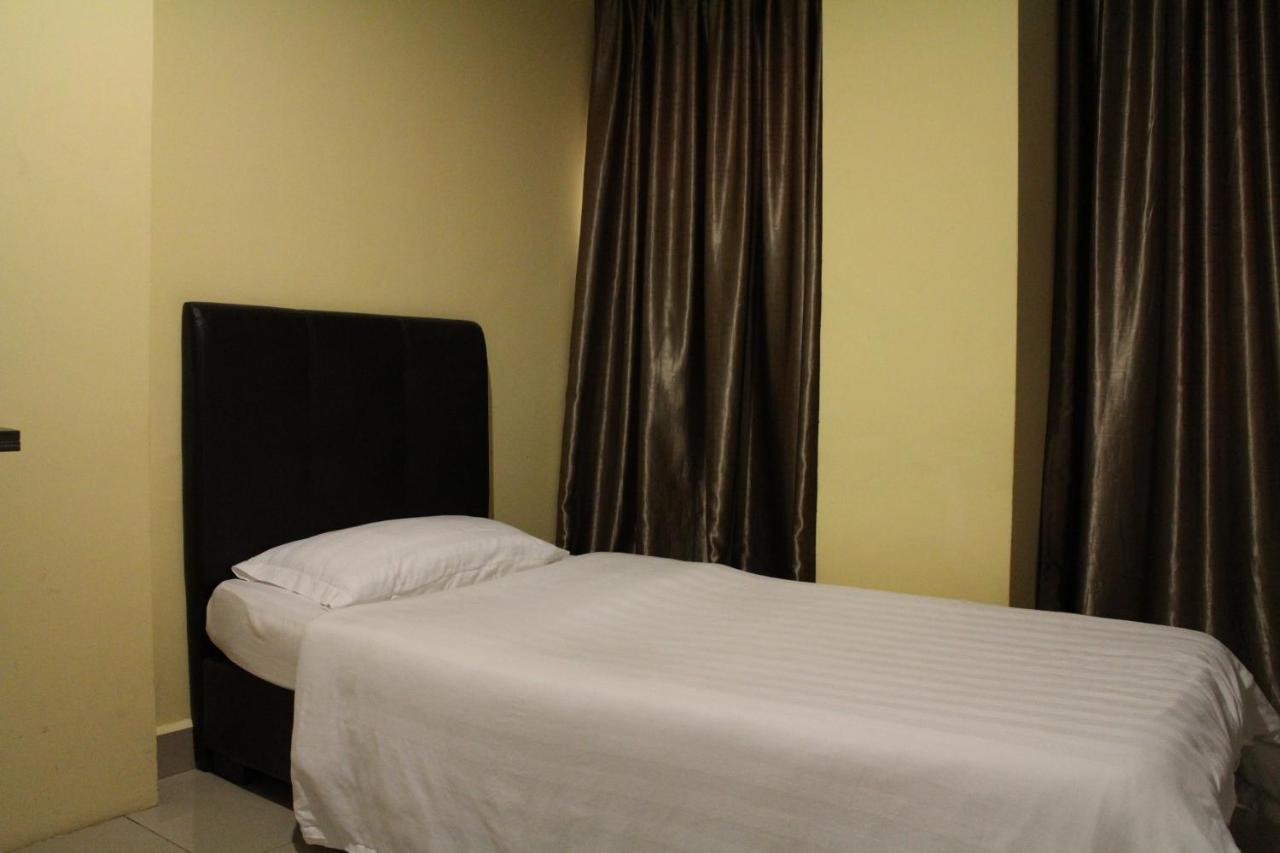 De Jaya Hotel Petaling Jaya Dış mekan fotoğraf